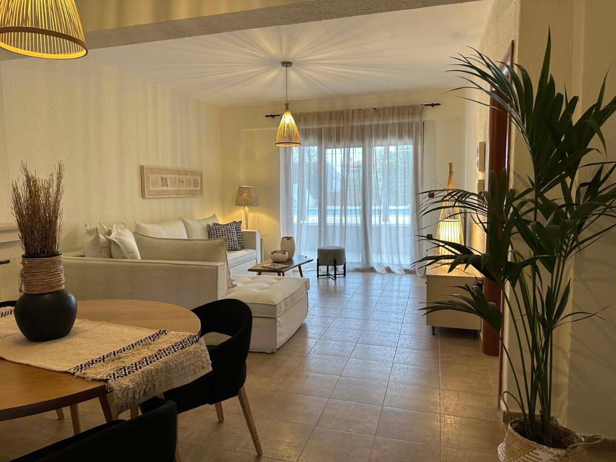 פפקוהורי Captain'S Apartments מראה חיצוני תמונה