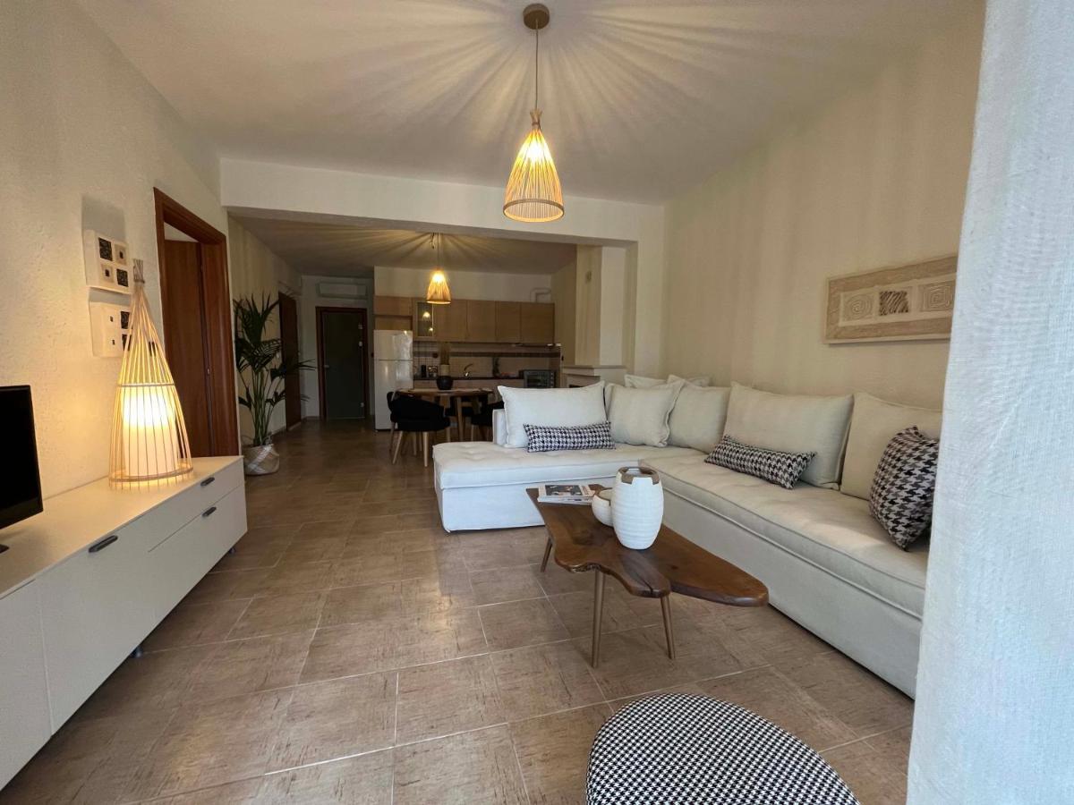 פפקוהורי Captain'S Apartments מראה חיצוני תמונה
